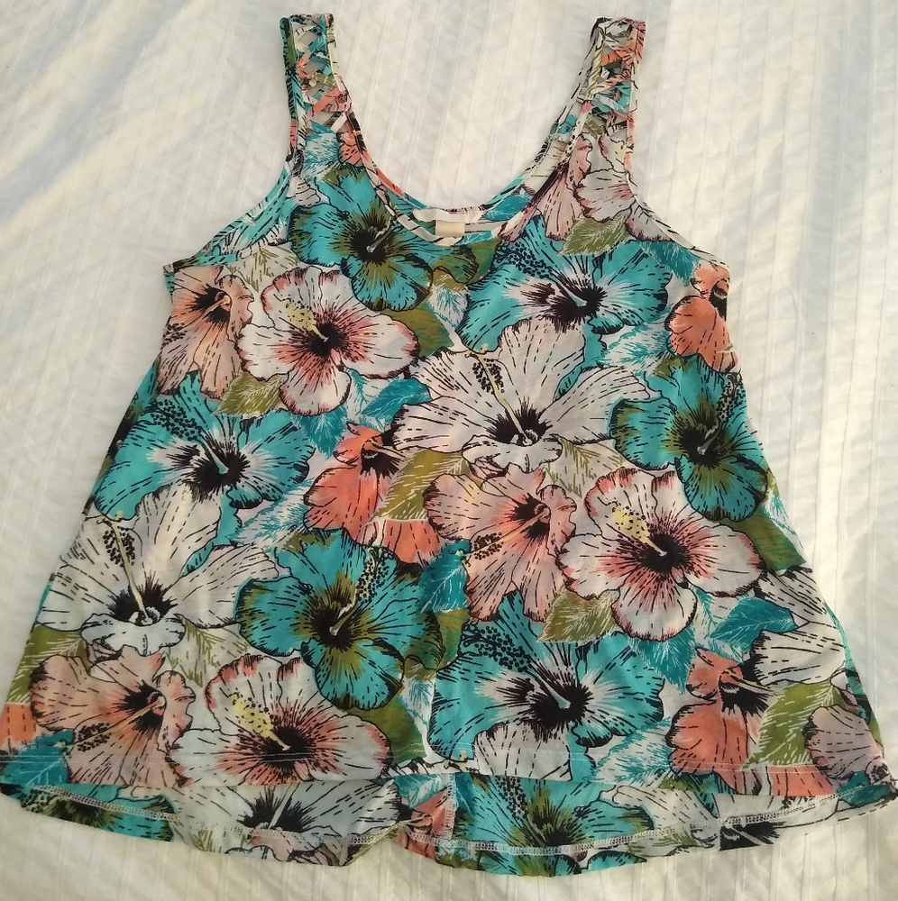 Women's tank
